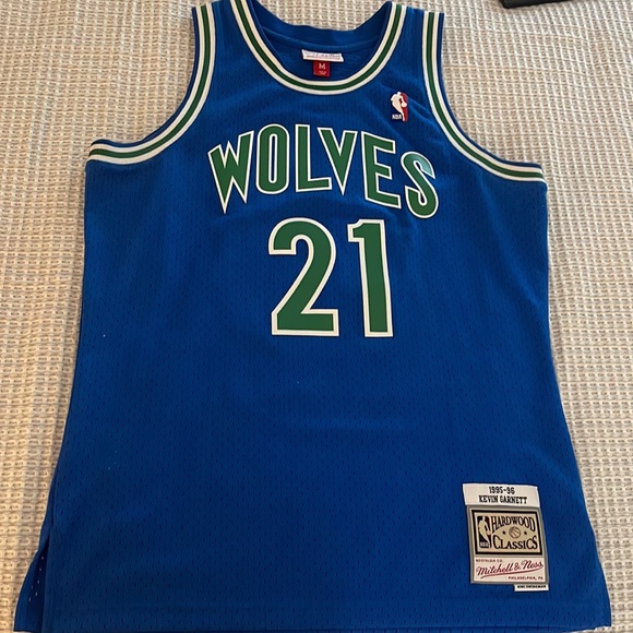 Mitchell and Ness Authentic Kevin Garnett Jersey - Picture 2 of 4